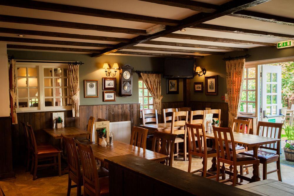The White Hart Hotell Stockbridge  Exteriör bild