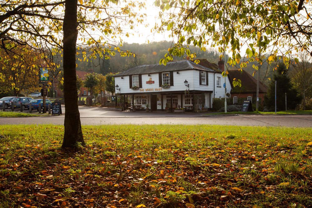 The White Hart Hotell Stockbridge  Exteriör bild