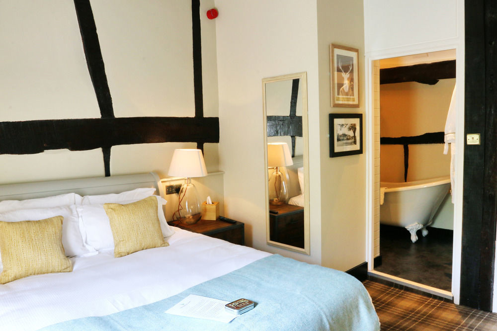 The White Hart Hotell Stockbridge  Exteriör bild
